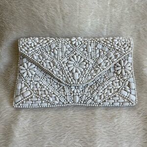 Elegant Beaded Clutch in Cream